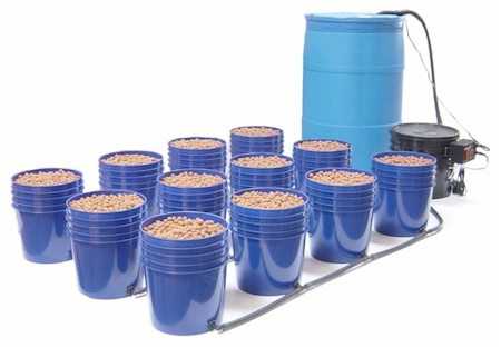 hydroponic bucket system uses anywhere from 1 to 32 buckets for ...