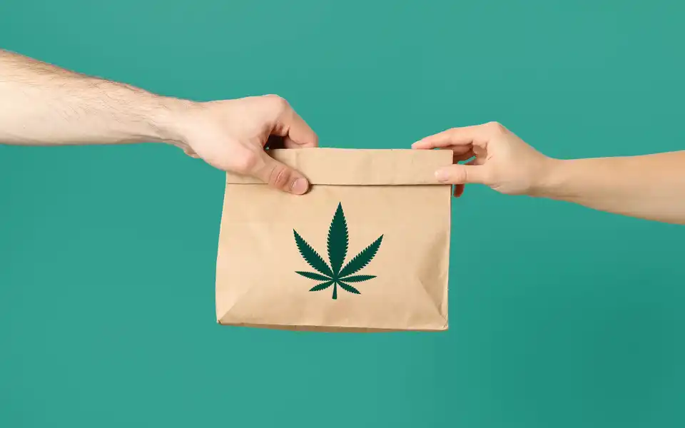 Deliver MMJ